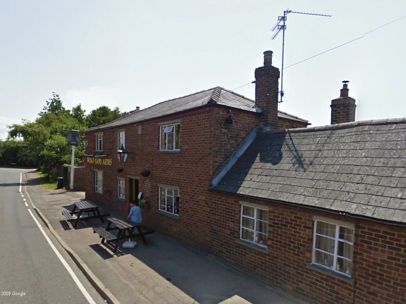 Woadmans Arms, Newton, 2009. (Pub). Published on 15-07-2012