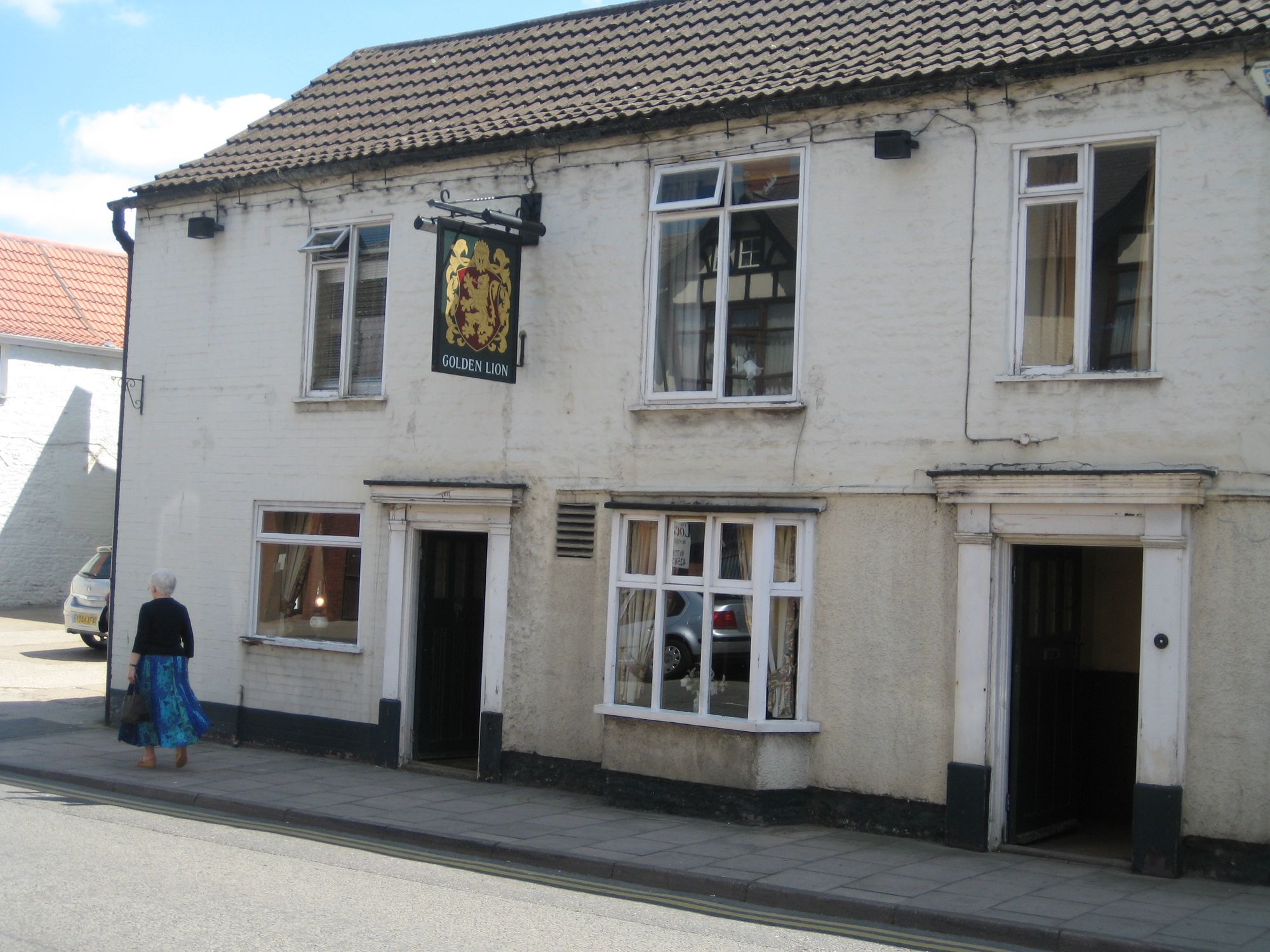 Golden Lion, Bourne, 2008. (Pub). Published on 15-07-2012