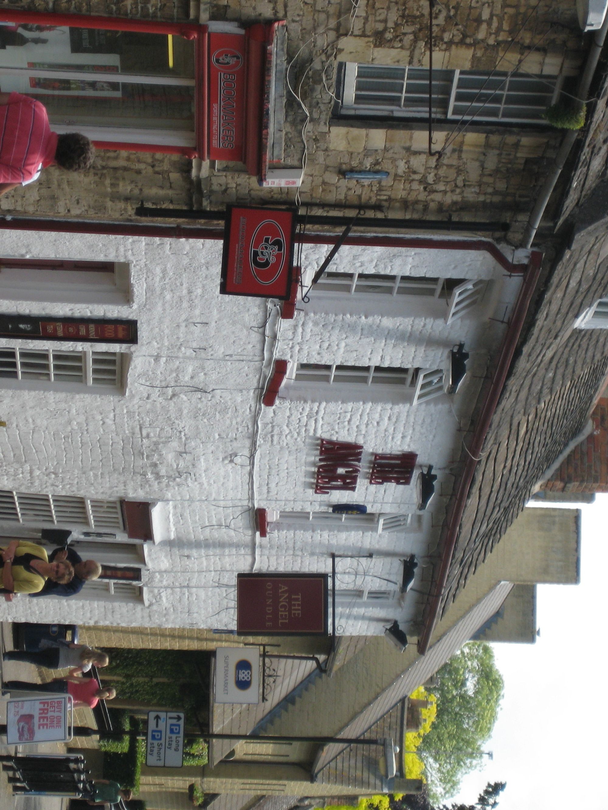 Angel, Oundle, 2008. (Pub). Published on 15-07-2012