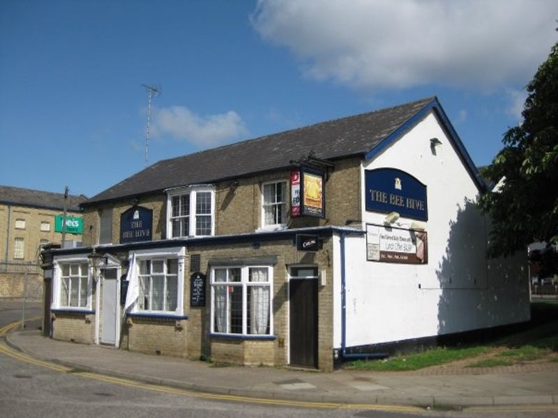 Beehive, Peterborough, 2009. (Pub). Published on 15-07-2012