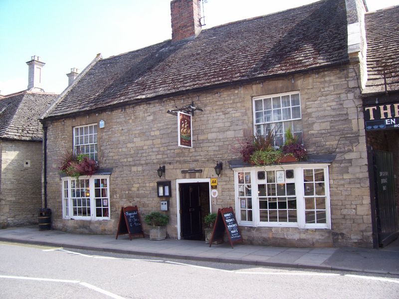 Ship Inn, Oundle, 2009. (Pub, Key). Published on 15-07-2012 