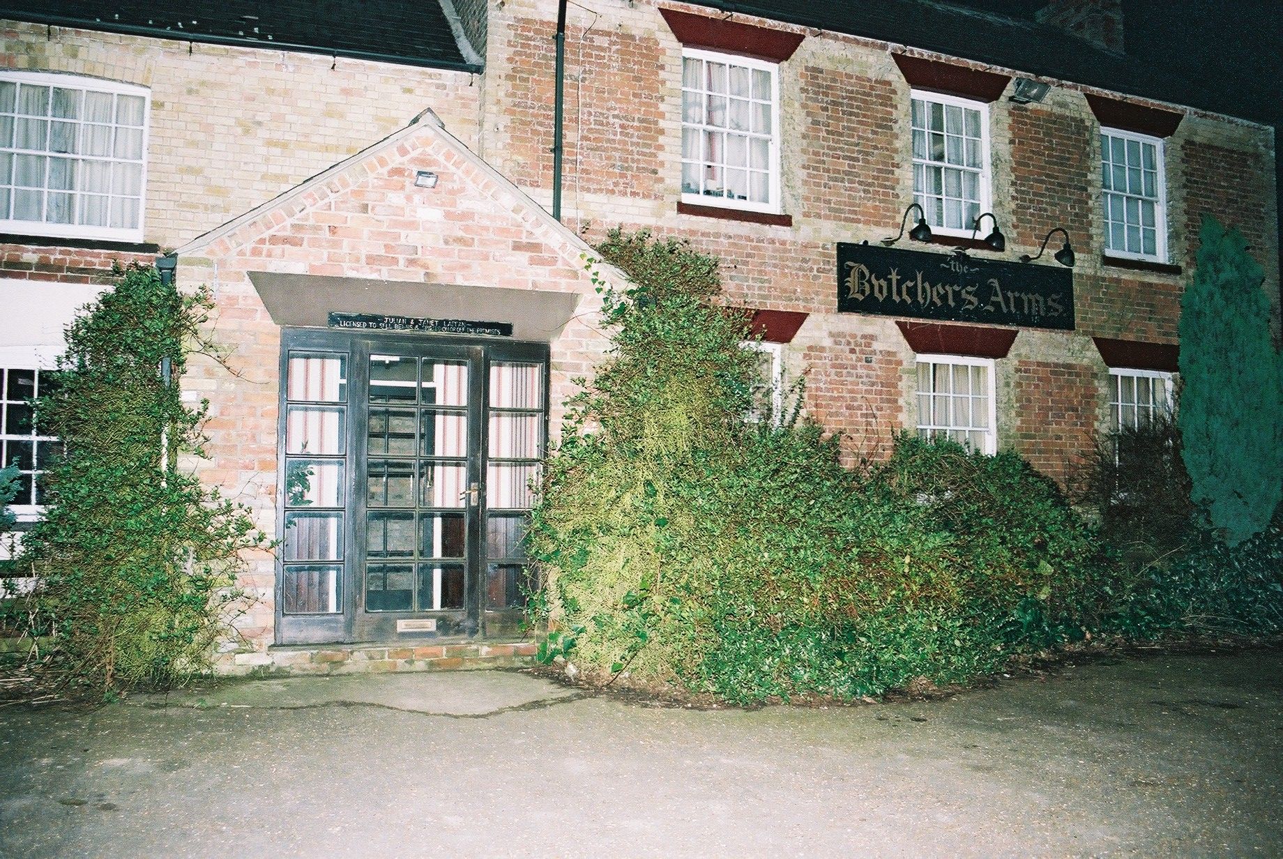 Butchers Arms, Parson Drove, 2004. (Pub, Key). Published on 15-07-2012