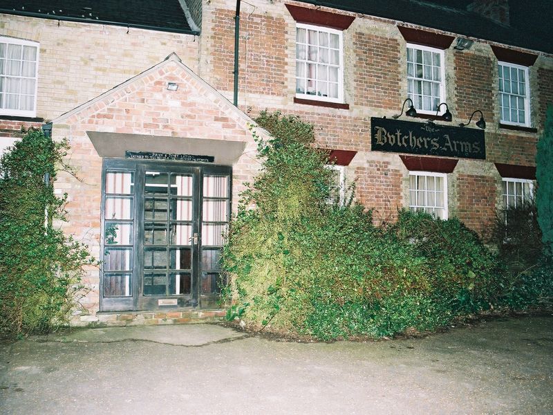 Butchers Arms, Parson Drove, 2004. (Pub, Key). Published on 15-07-2012