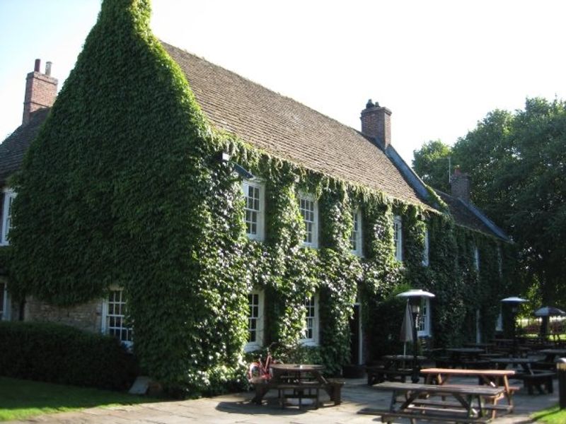 Botolph Arms, Peterborough, 2009. (Pub). Published on 15-07-2012