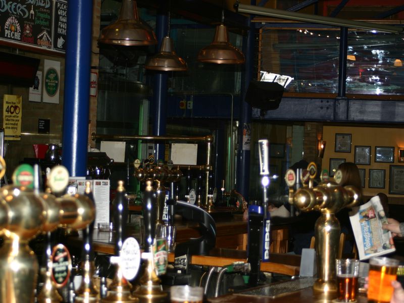 Brewery Tap, Peterborough, 2005, Bar. (Pub). Published on 15-07-2012 