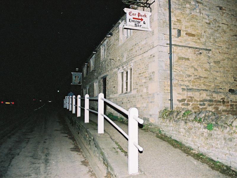 Queens Head, Bulwick, 2004. (Pub, Key). Published on 15-07-2012