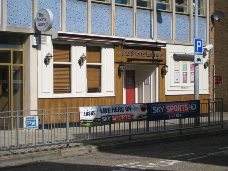 Sports Lounge, Peterborough, 2009. (Pub). Published on 15-07-2012