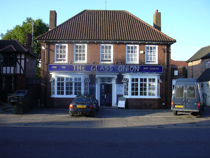 Rose, Peterborough, 2004, (Glass Onion). (Pub). Published on 15-07-2012 