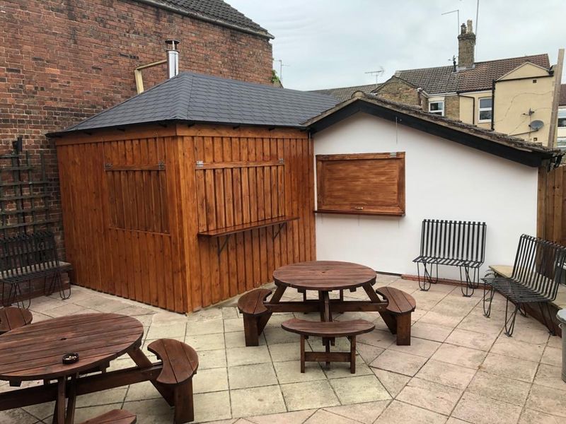 Pizza Oven. (External, Garden). Published on 25-02-2020 