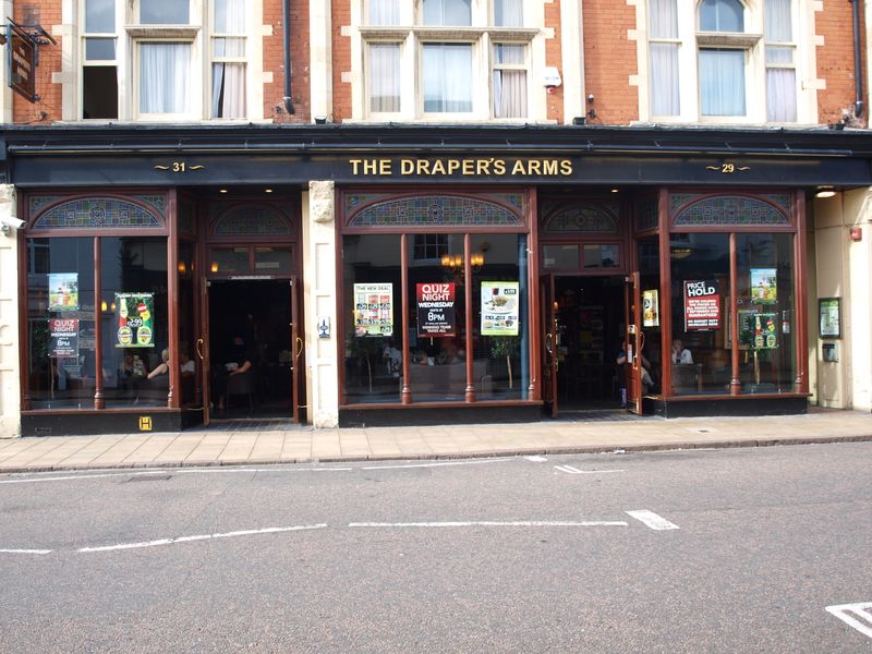 Draper's Arms, Peterborough, 2009. (Pub). Published on 15-07-2012