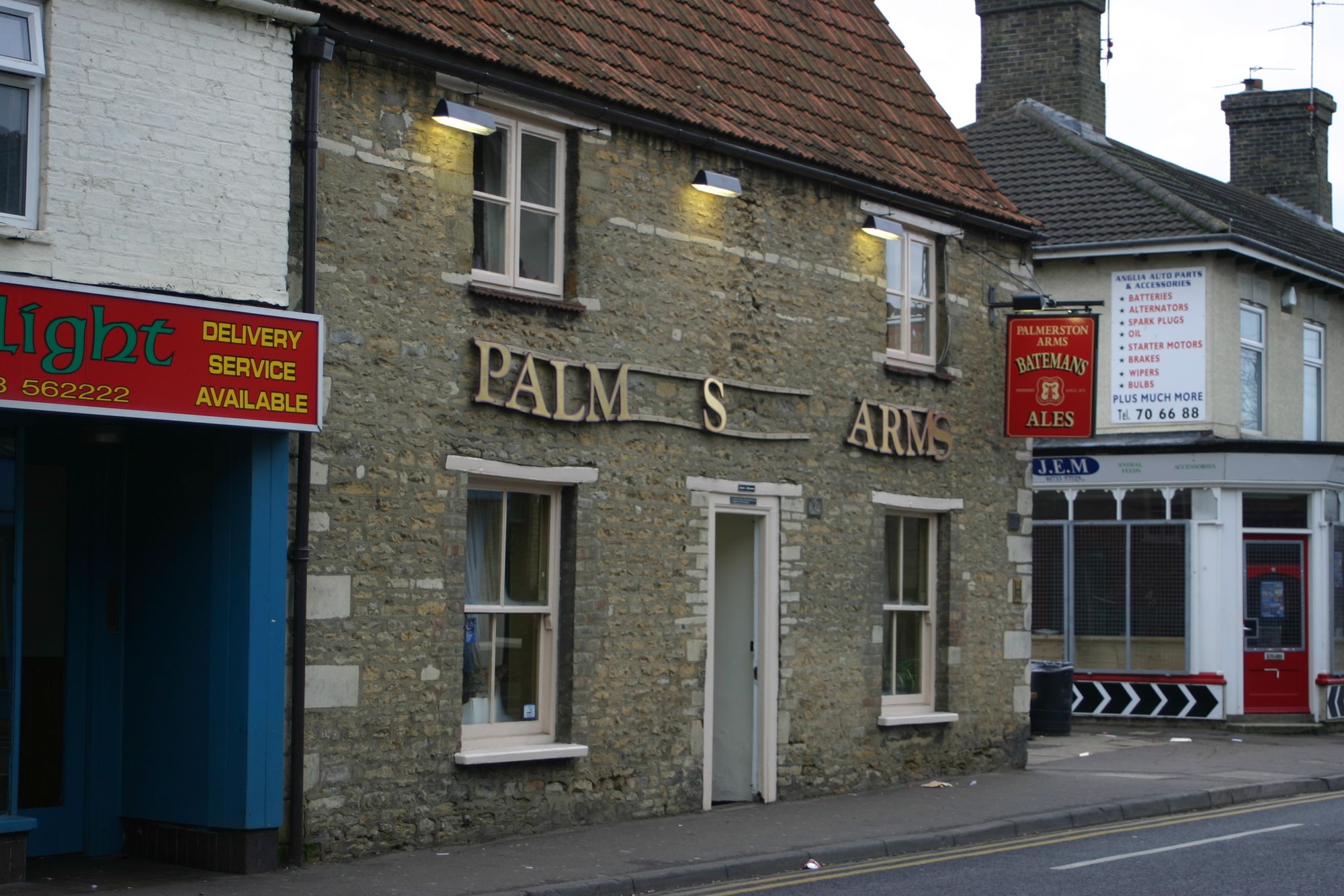 Palmerston Arms, Peterborough, 2004. (Pub). Published on 15-07-2012