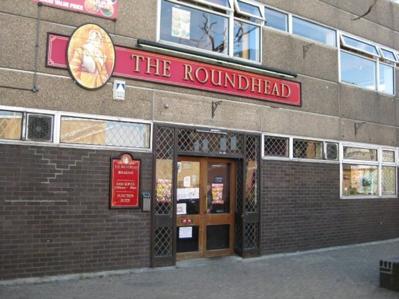 Roundhead, Peterborough, 2009. (Pub). Published on 15-07-2012