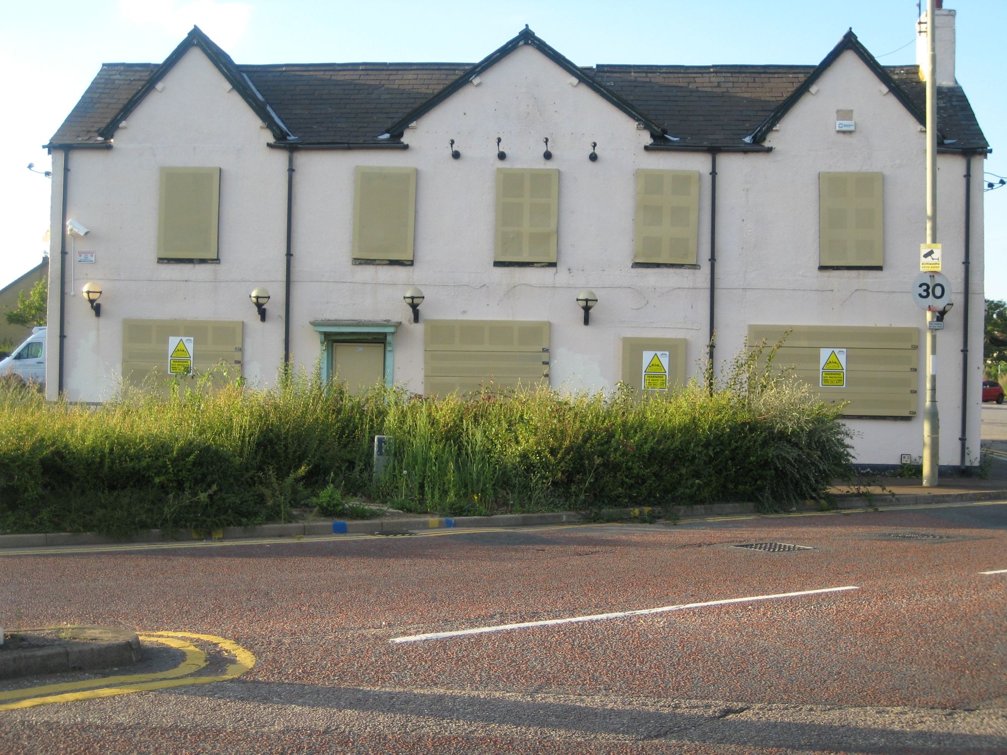 Six Bells, Peterborough, 2009. (Pub). Published on 15-07-2012