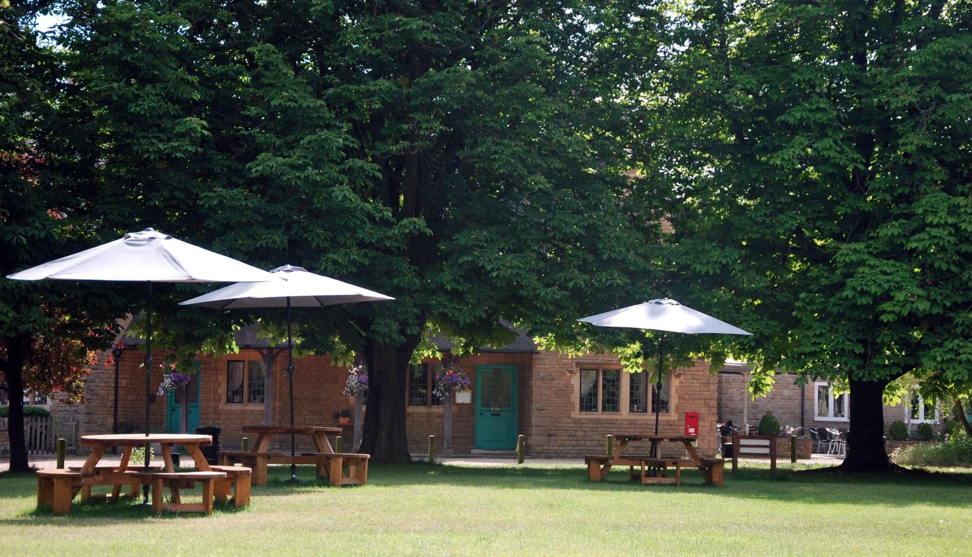 (Pub, External, Garden, Key). Published on 19-02-2020