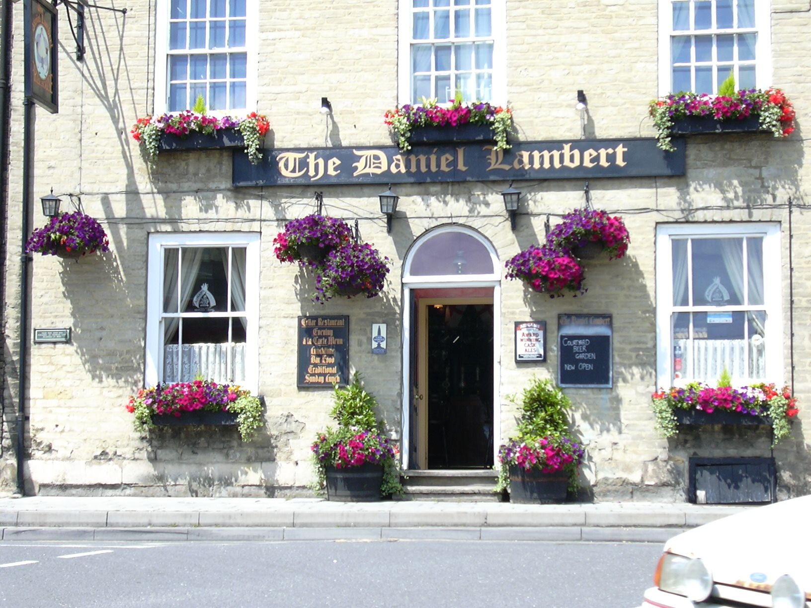 Daniel Lambert, Stamford, 2003. (Pub, Key). Published on 15-07-2012