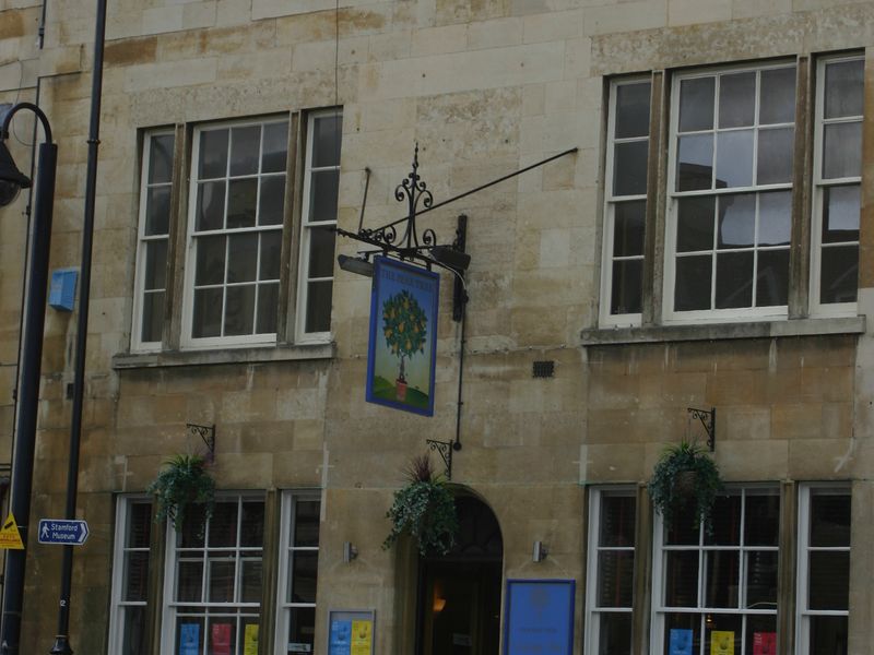 Pear Tree, Stamford, 2007. (Pub). Published on 15-07-2012