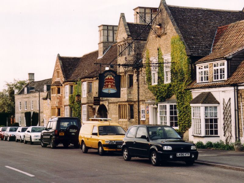 Bell Inn, Stilton, 2000. (Pub). Published on 15-07-2012