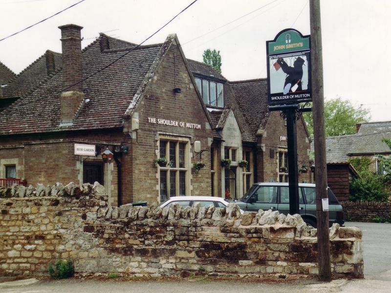 Shoulder Of Mutton, Weldon, 2000. (Pub). Published on 15-07-2012