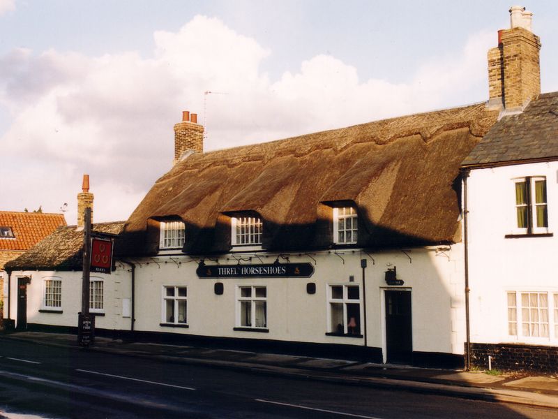 Three Horseshoes, Yaxley, 2000. (Pub). Published on 15-07-2012