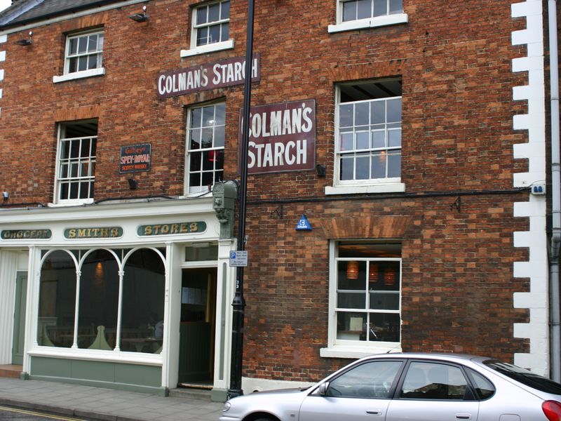 Smith's Of Bourne, Bourne, 2007. (Pub). Published on 15-07-2012 