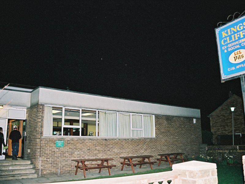 Ex-Servicemen'S Club, Kings Cliffe, 2004. (Pub). Published on 15-07-2012 