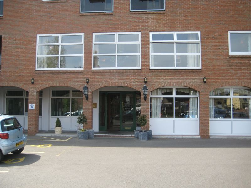 Oliver Cromwell Hotel, March, 2008. (Pub, Key). Published on 15-07-2012
