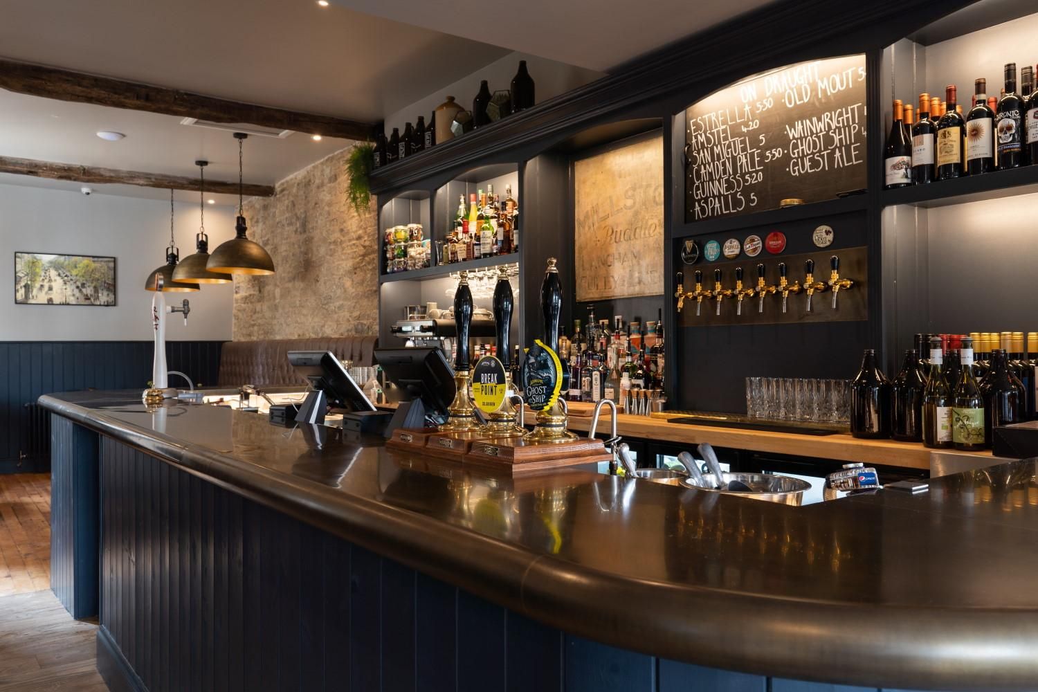 Bar 2021. (Bar). Published on 15-07-2021