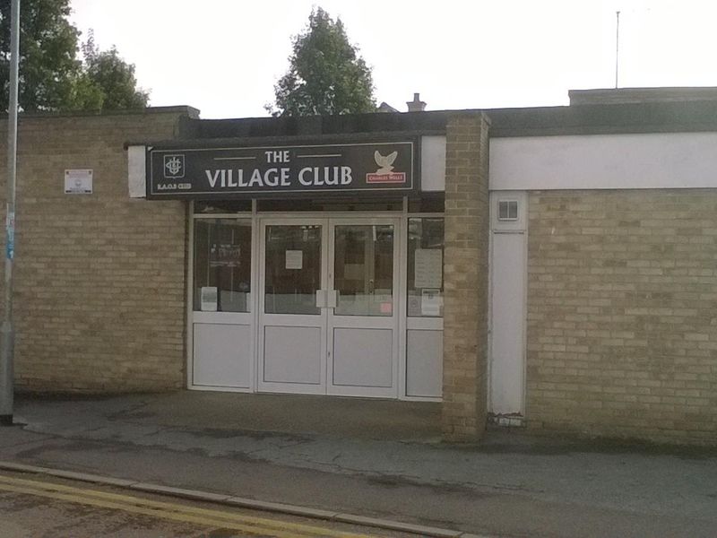 Farcet Club 2017. (External, Key). Published on 02-09-2017