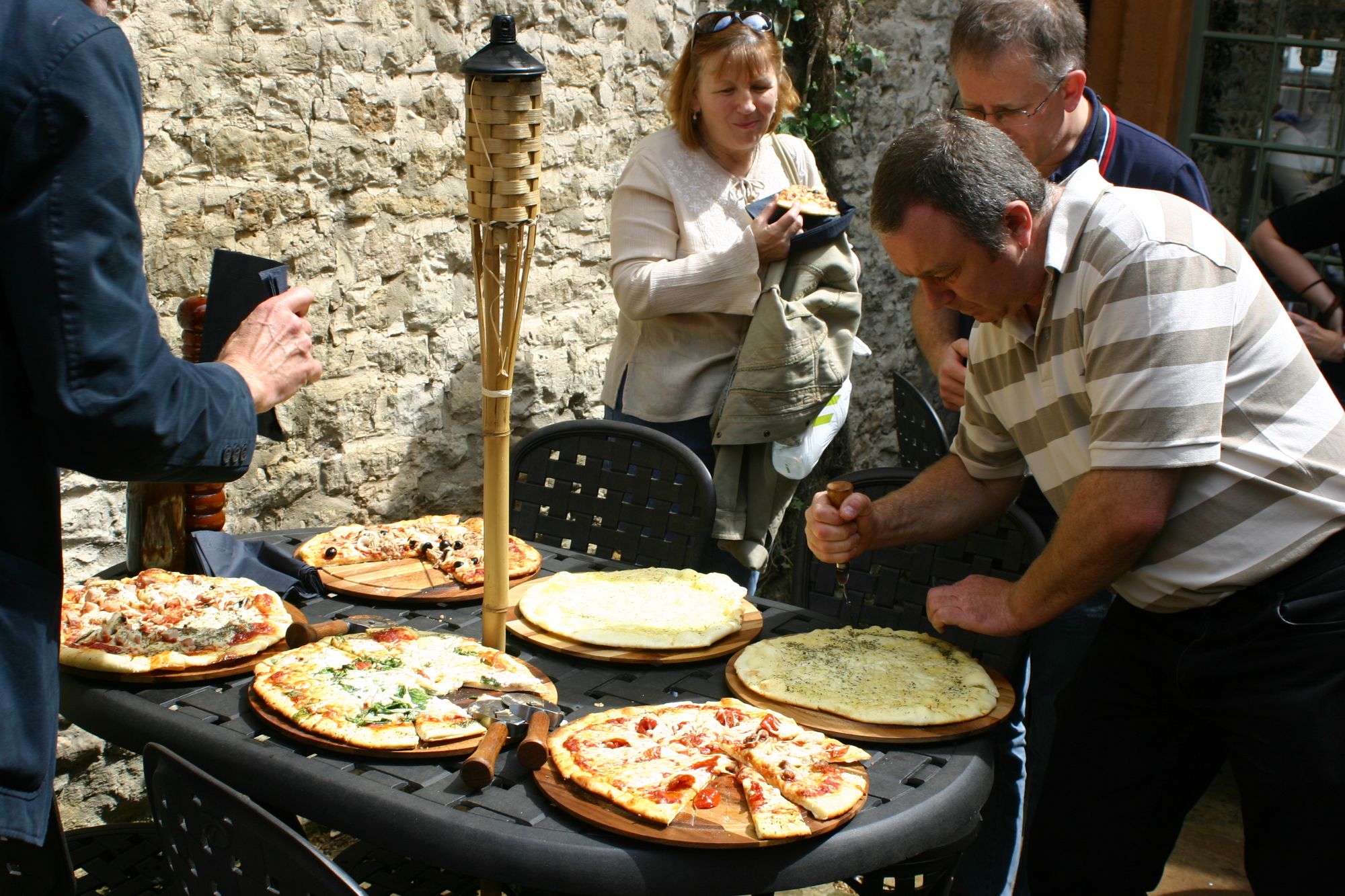 Tobie Norris, Stamford, 2007, Pizzas. (Pub). Published on 15-07-2012