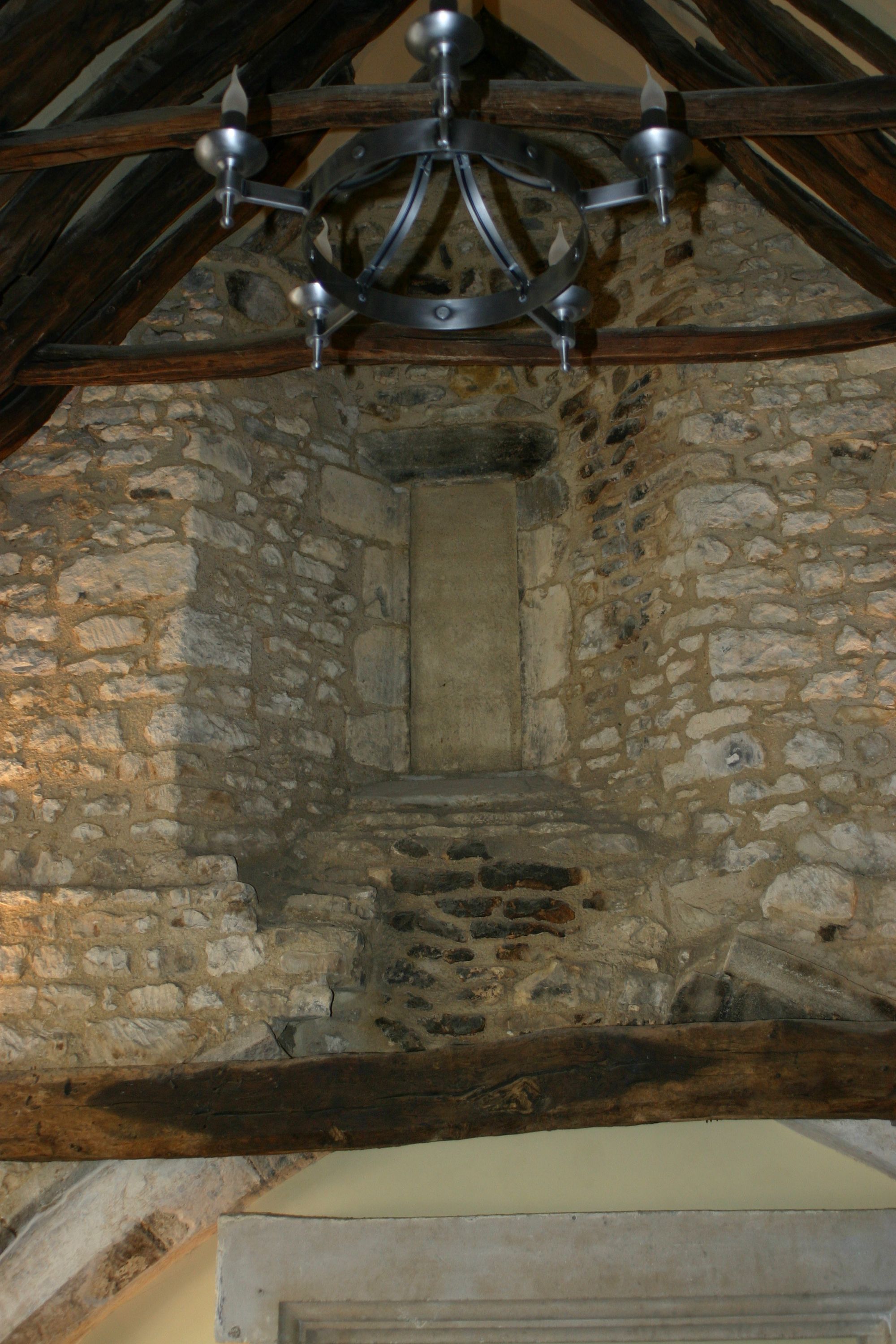Tobie Norris, Stamford, 2007, Under the roof. (Pub). Published on 15-07-2012