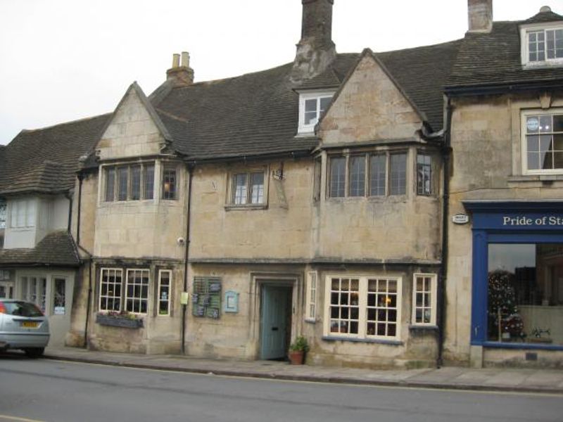 Tobie Norris, Stamford, 2015. (Pub, External, Key). Published on 13-01-2016