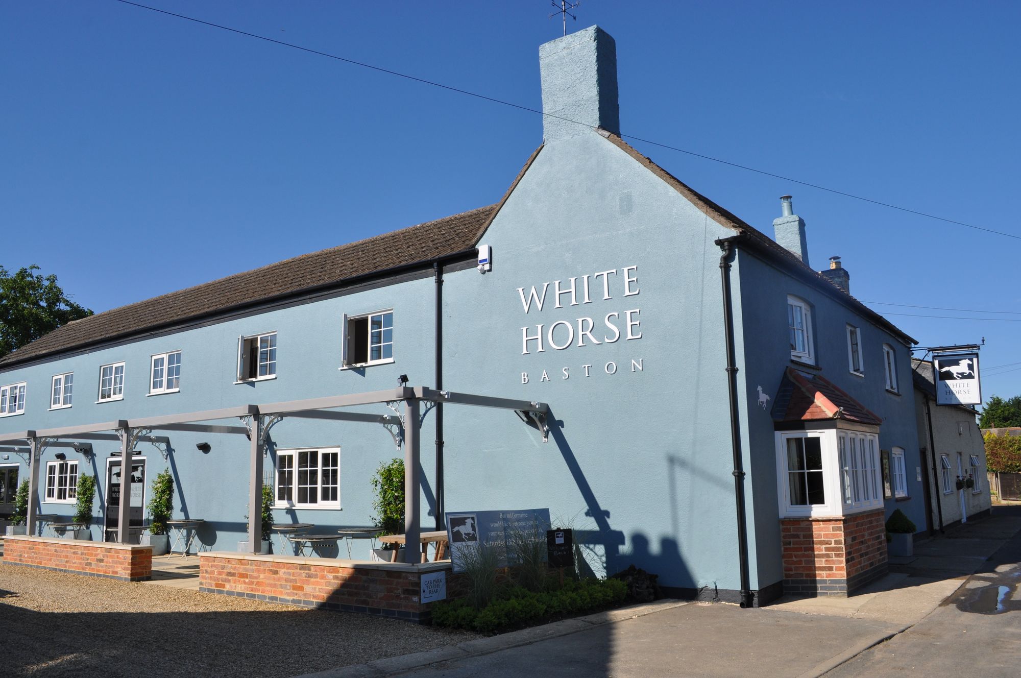 White Horse - Baston - 2013. (Pub, External, Key). Published on 01-08-2014