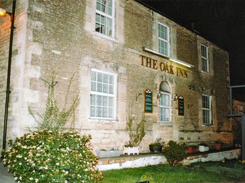 Oak Inn, Easton On The Hill, 2007. (Pub). Published on 15-07-2012 