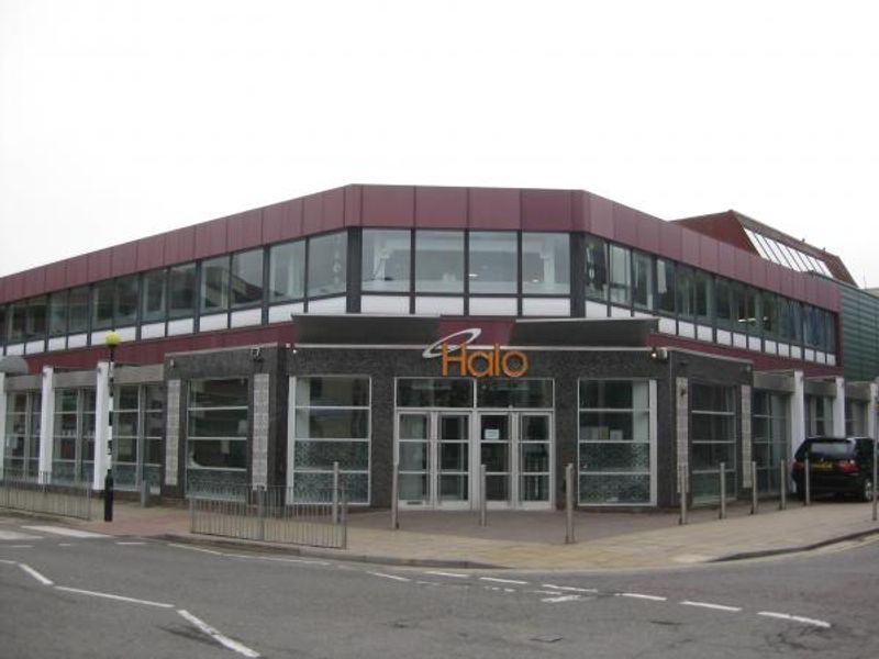 Halo, Peterborough, 2015. (Pub, External, Key). Published on 20-06-2015