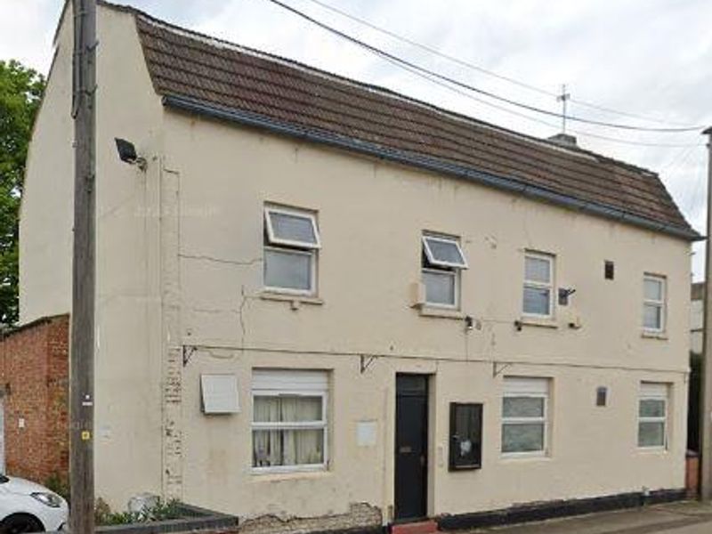 Pre-refurb. (Pub, External, Key). Published on 10-04-2024