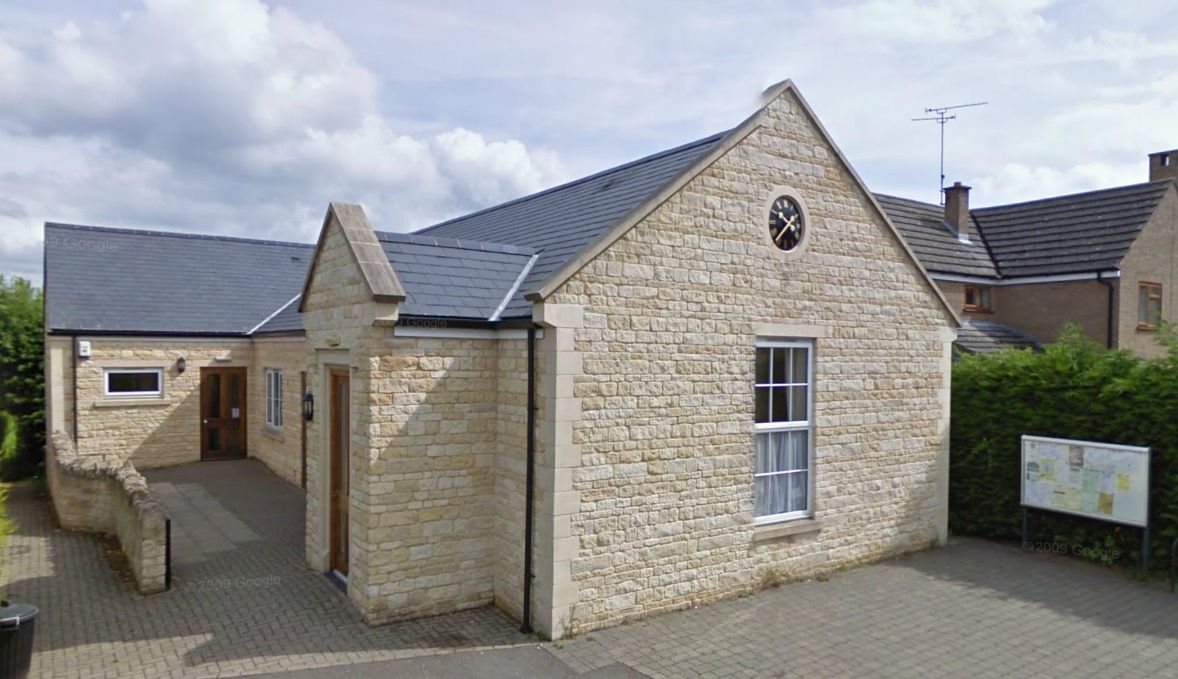 Royal Oak Club, Glapthorn, 2009. (Pub). Published on 15-07-2012