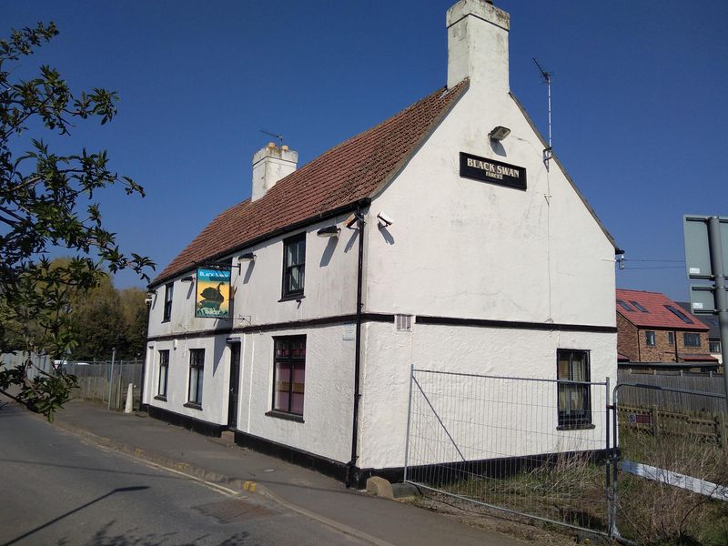 Black Swan, Farcet 2020. (Pub, External, Key). Published on 27-03-2020