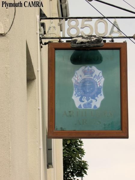 (Pub, Sign). Published on 24-07-2015