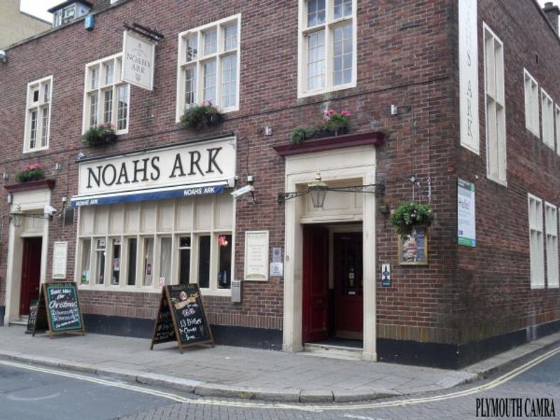 (Pub, External, Sign). Published on 04-11-2012