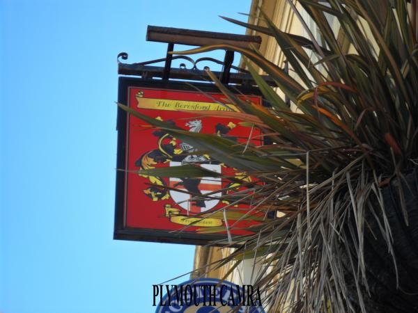 (Sign). Published on 14-11-2012