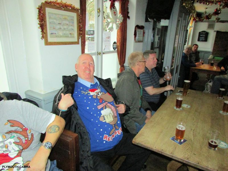 Christmas Drinks 2019. (Pub, Customers). Published on 01-01-2020