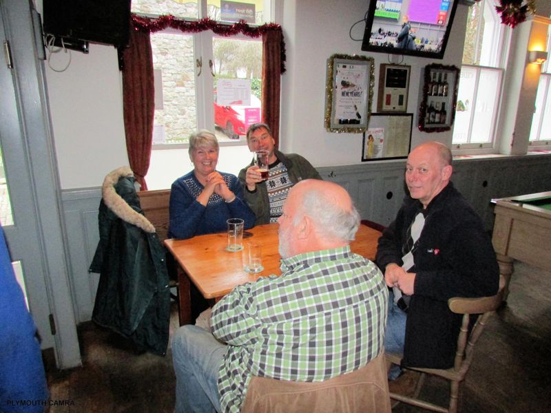 Christmas Drinks 2019. (Pub, Customers). Published on 01-01-2020