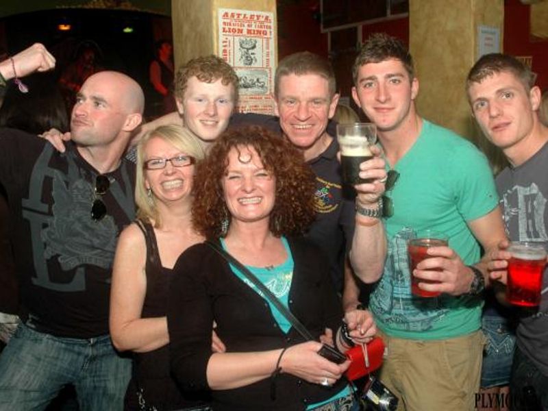 (Pub, Customers). Published on 13-11-2012 