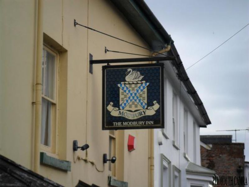 Modbury Inn November 2012. (Sign). Published on 07-11-2012