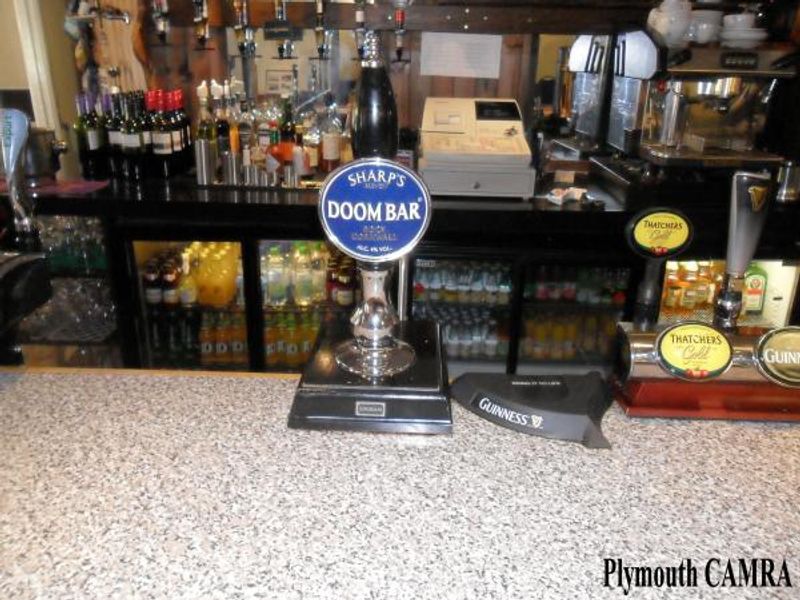 (Pub, Bar). Published on 08-09-2014 