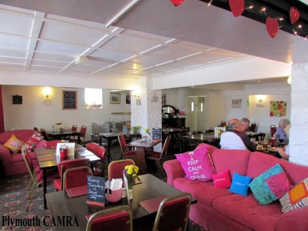 Lounge. (Pub, Restaurant). Published on 02-07-2014