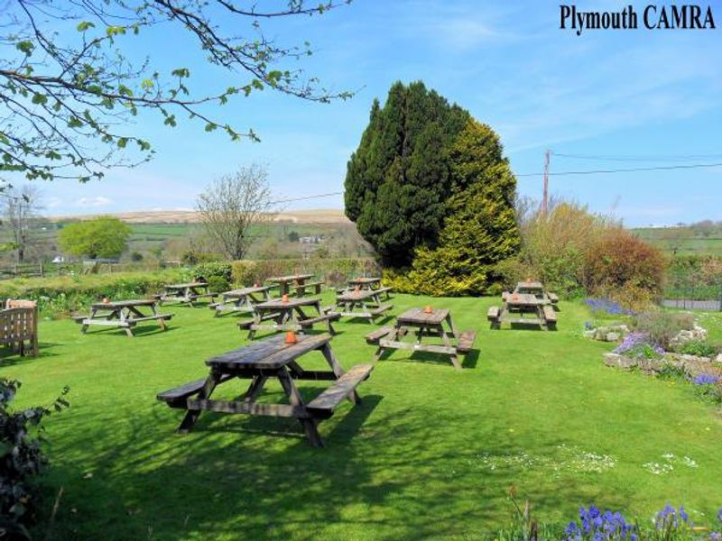 (Pub, Garden). Published on 07-05-2013