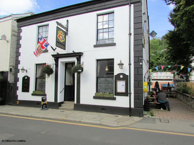 Tavi Inn 2022. (Pub, External). Published on 18-09-2022