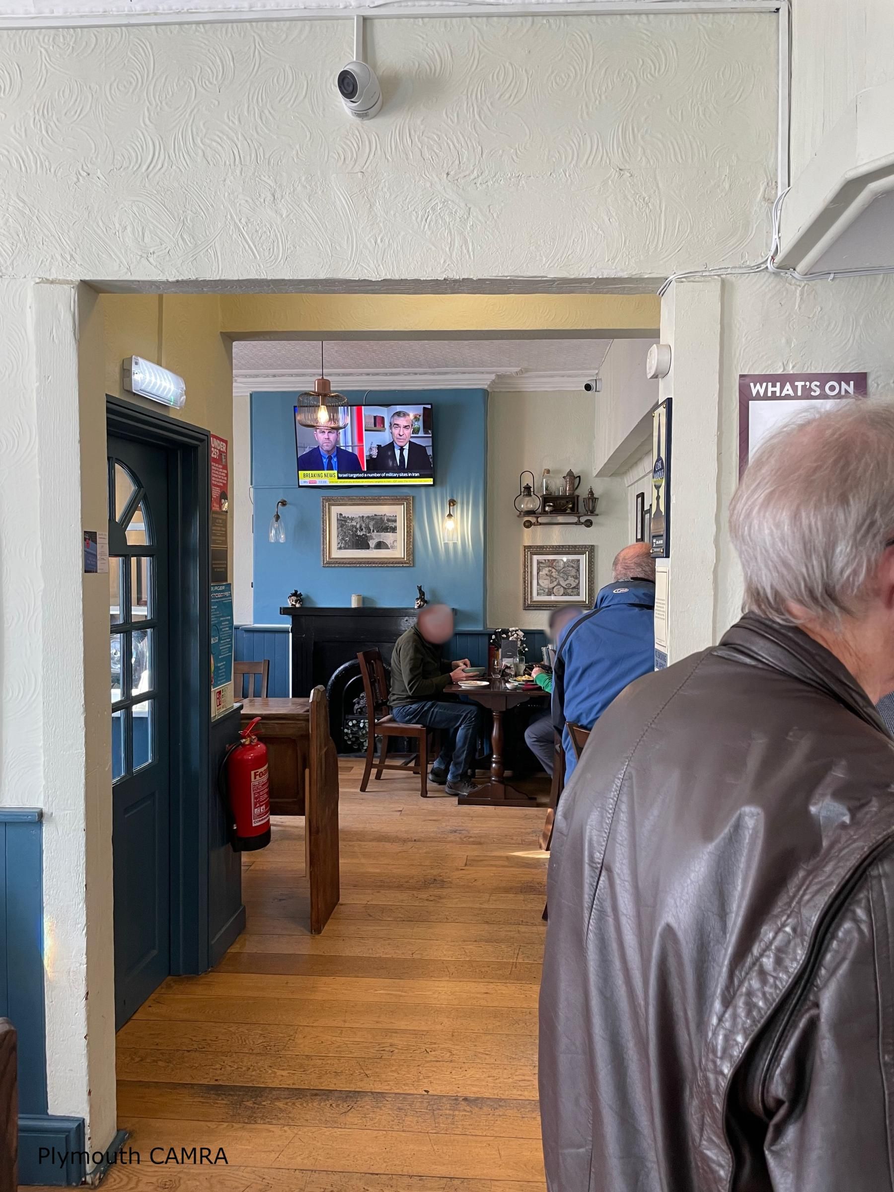 (Pub, Bar). Published on 28-10-2024
