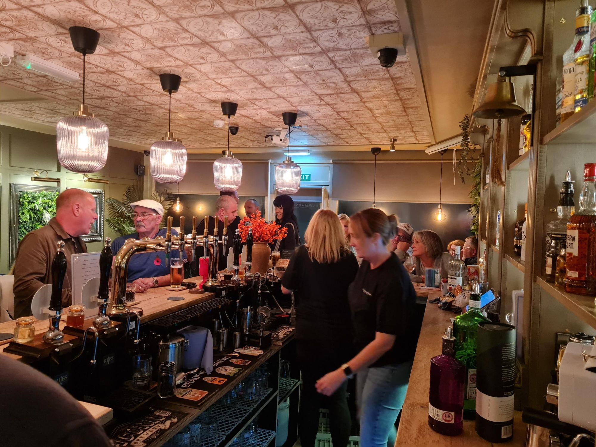 (Bar). Published on 07-12-2025